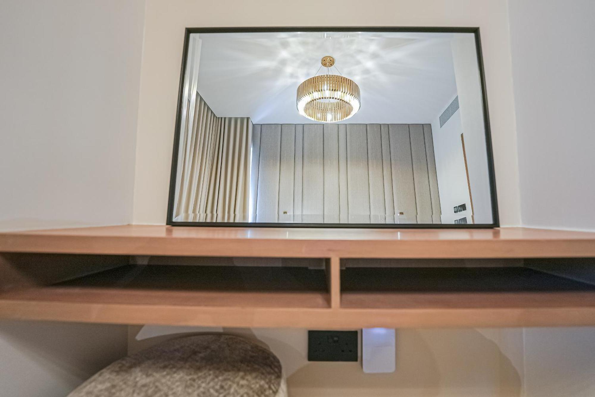 Appartamento Modern 2Br High Floor Haven In Vida Dubai Marina Esterno foto